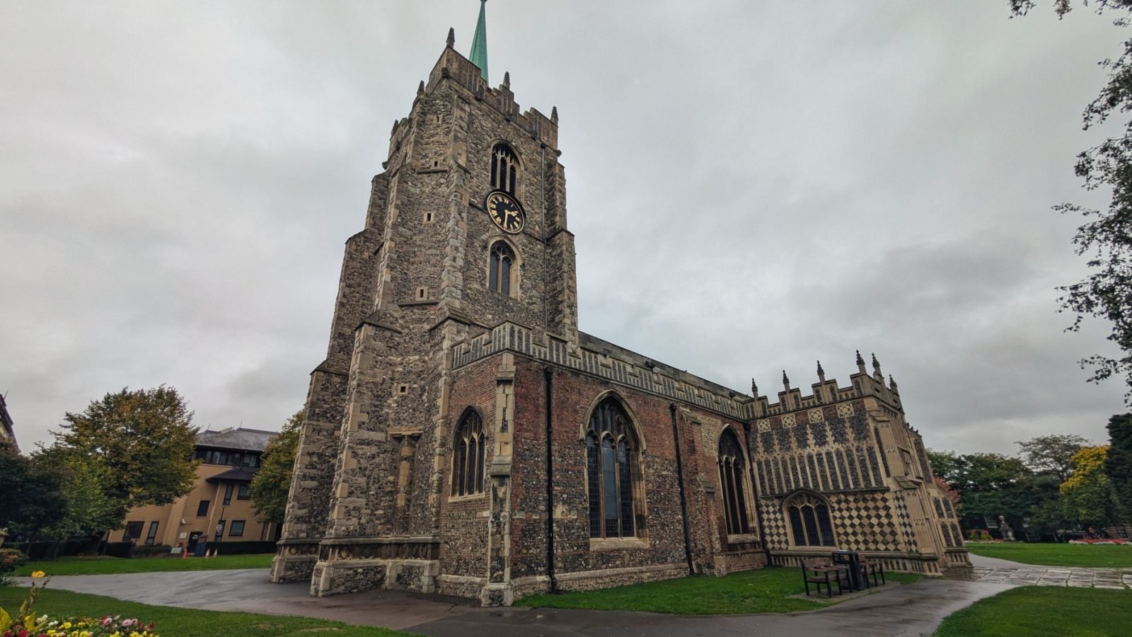 How Much Does a Cleaner Cost in Southend & Essex? A 2026 Pricing Guide